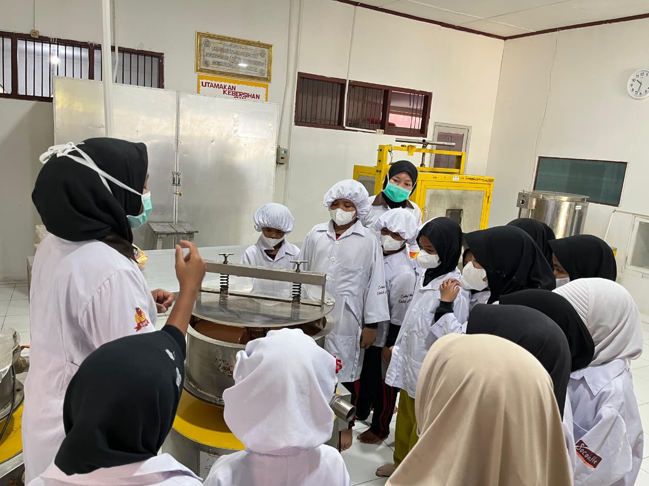 Kunjungan Siswa/i SDIT Ibnu Mas ud ke Scolatte Pidie Jaya
